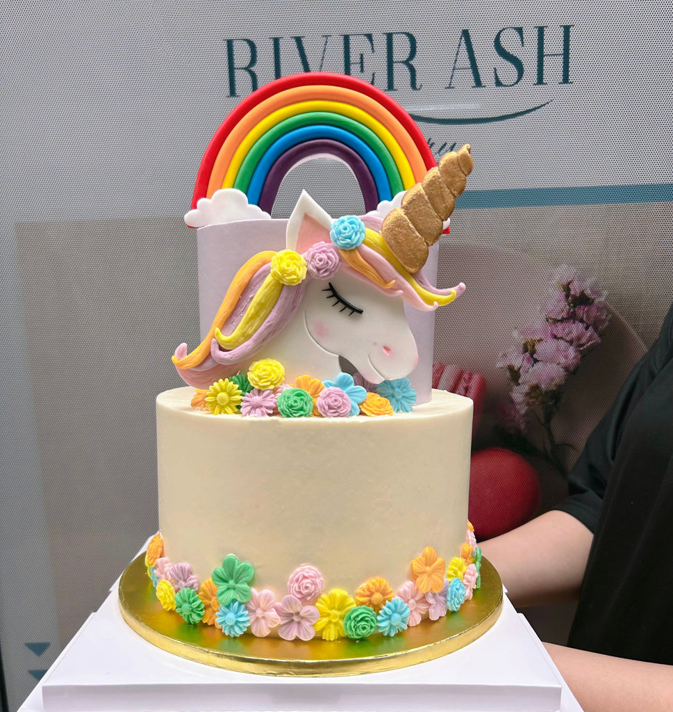 2D Magical Unicorn and Rainbow Cake