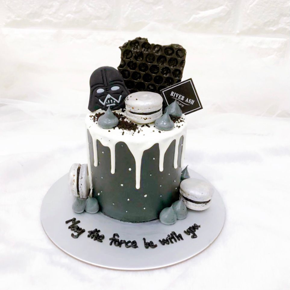 4" Tall Star Drip Cake