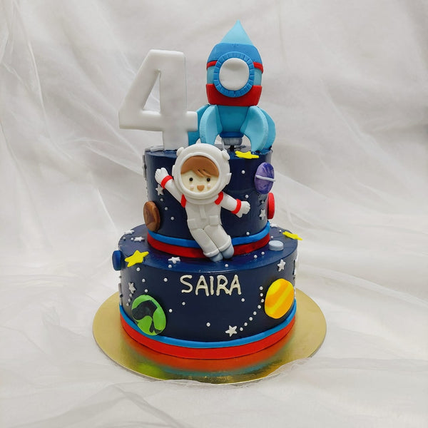 Astronaut 3D Rocket Cake