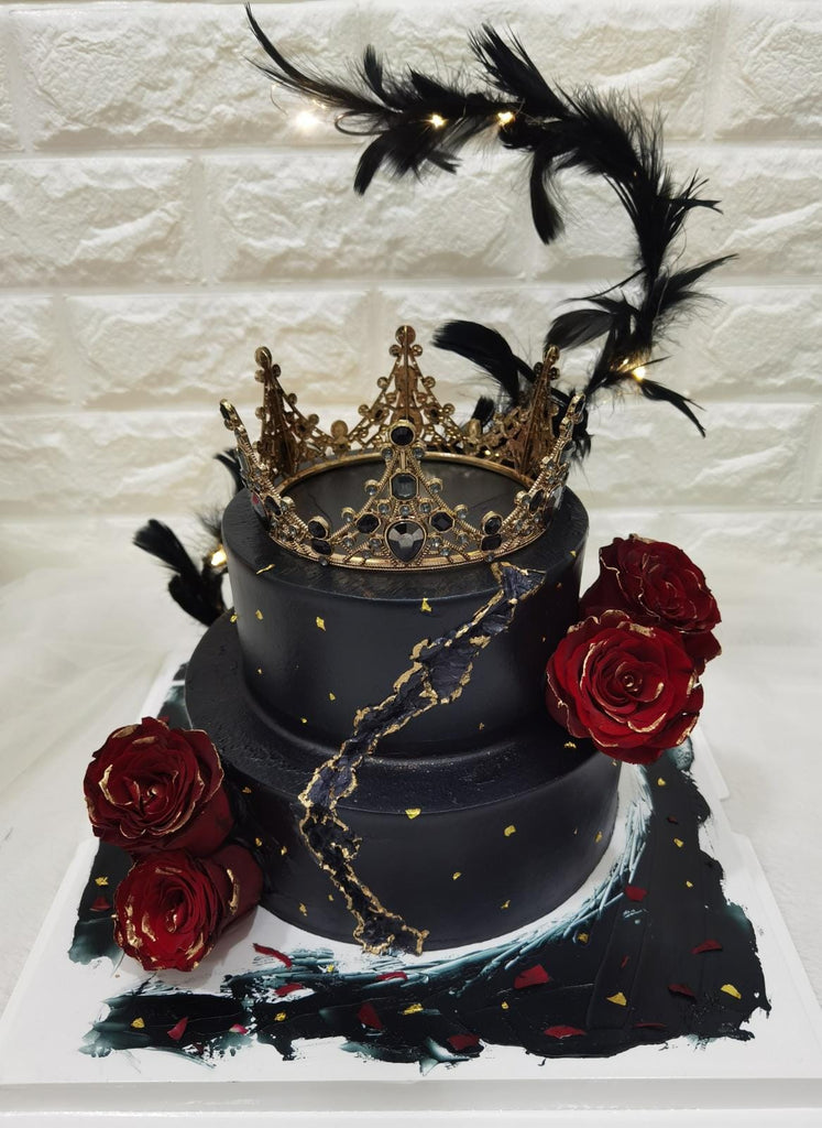 Black Gold Queen Cake