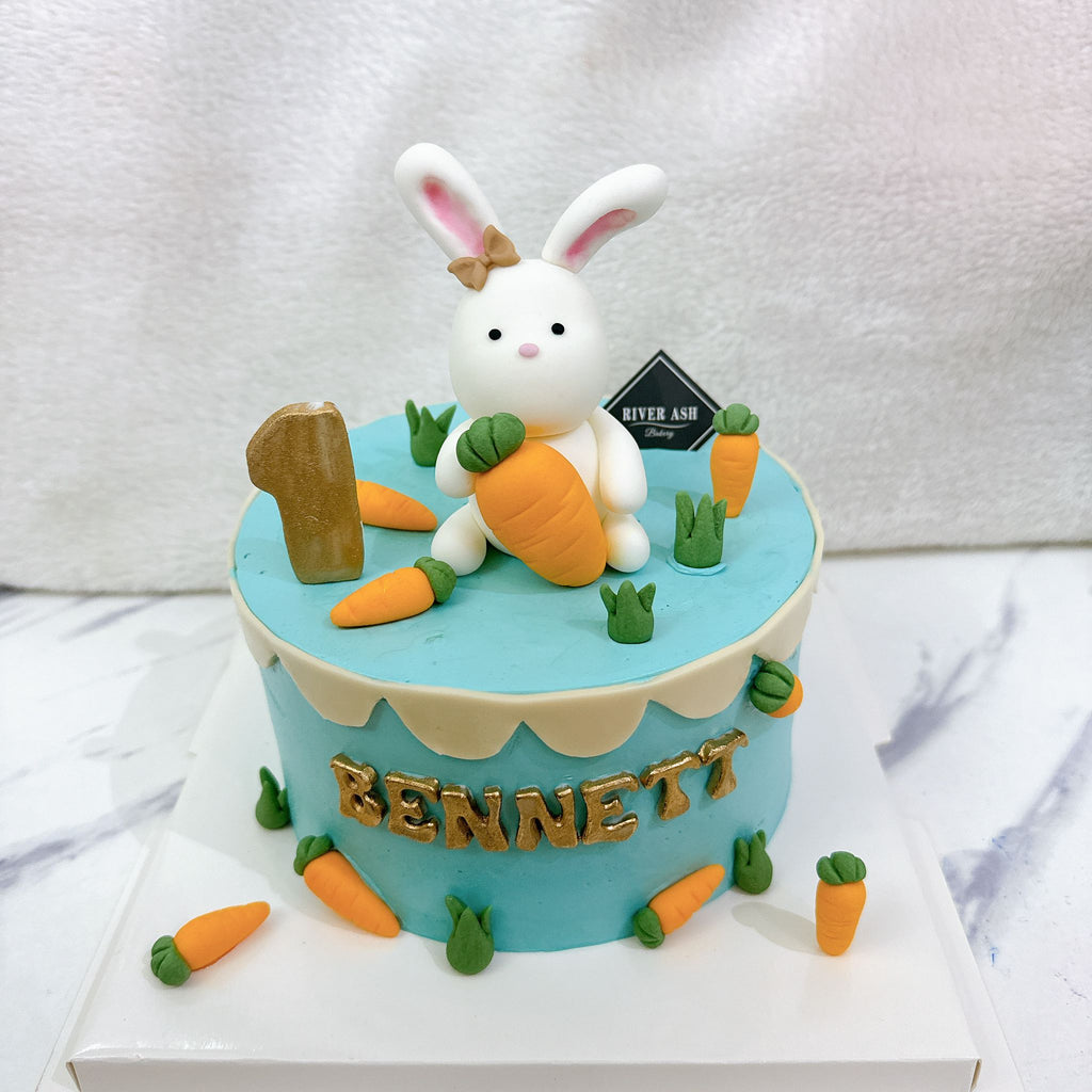 Bunny love carrot Cake