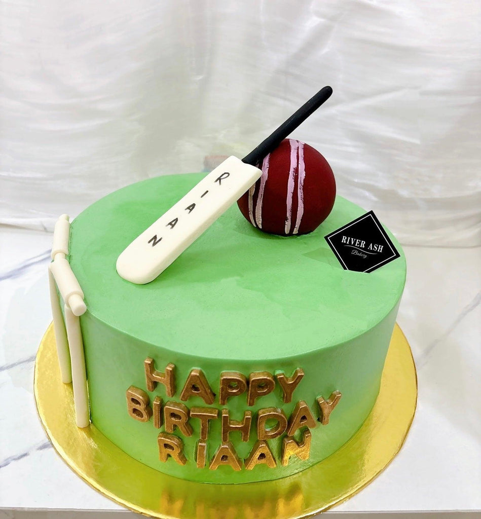 Cricket Pitch Cake