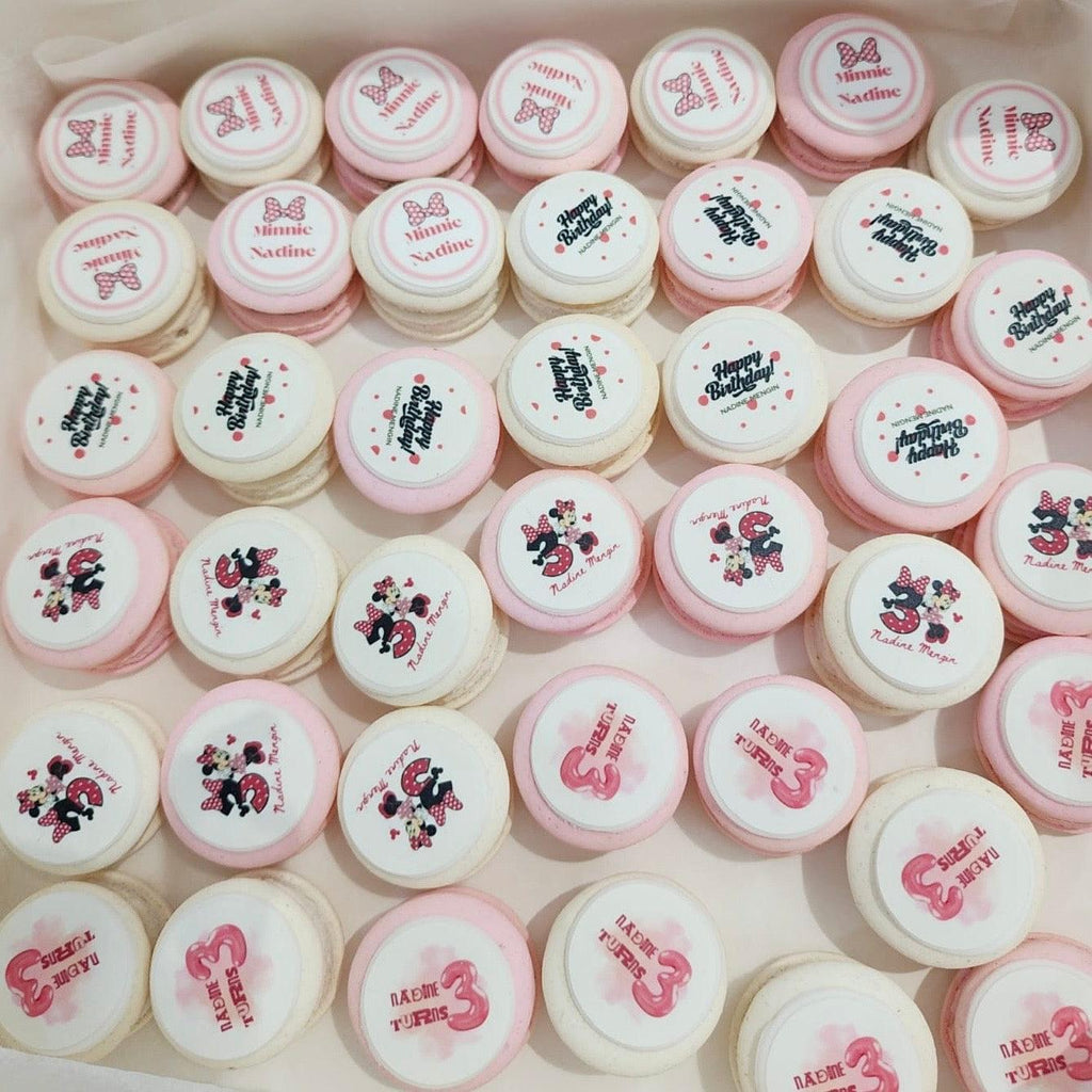 Custom Macarons with edible image