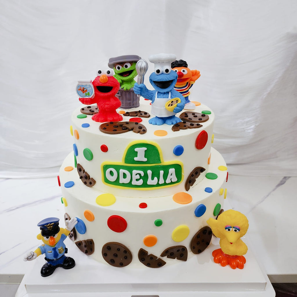 Elmo Cookie Monster & friends Cake