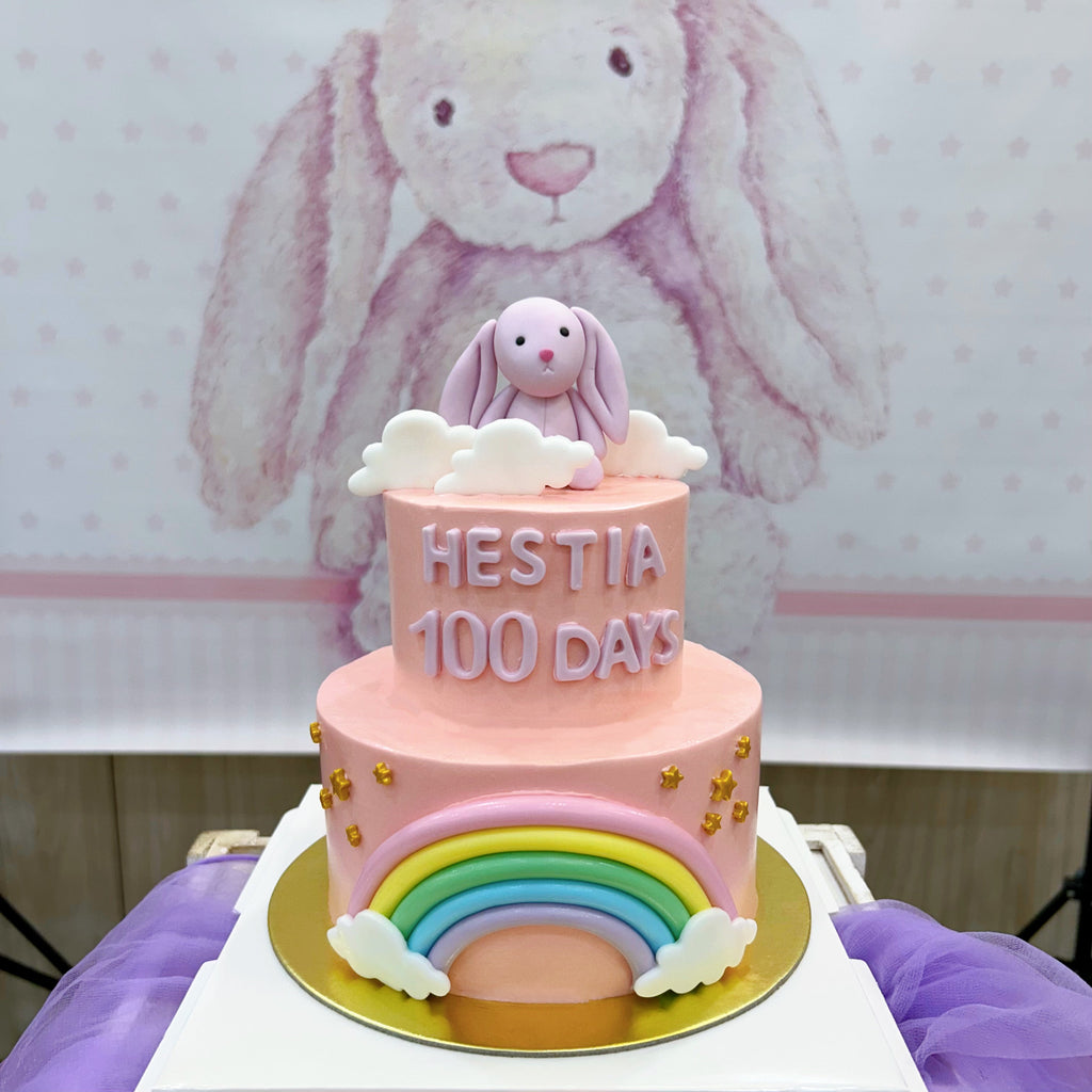 Fondant Bunny Cake with Rainbow