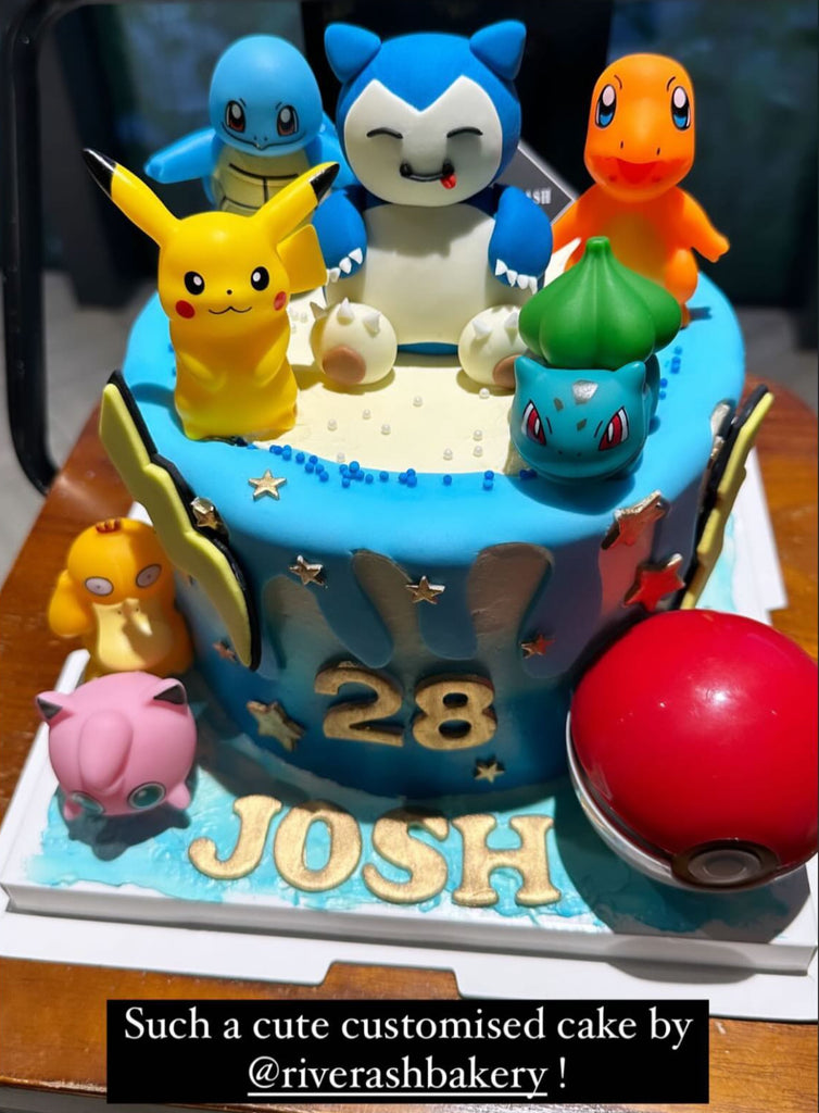 Snorlax & Pokemon Character Cake
