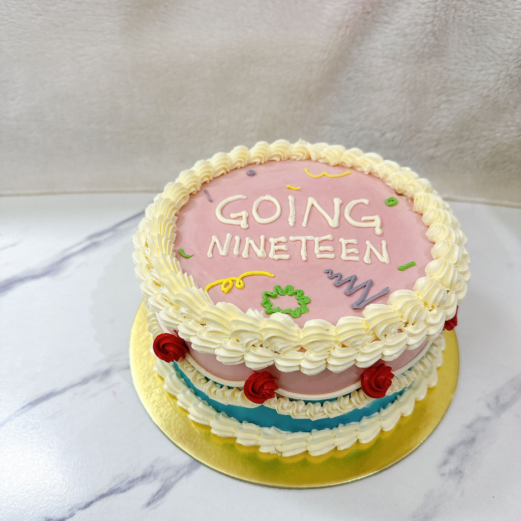 Going on Vintage Korean Style Cake