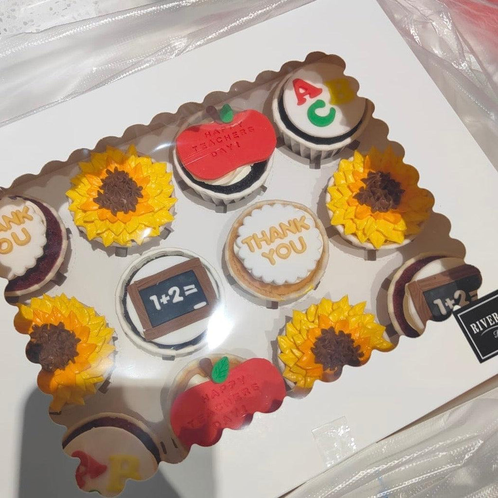 Happy Teachers Day Cupcake set