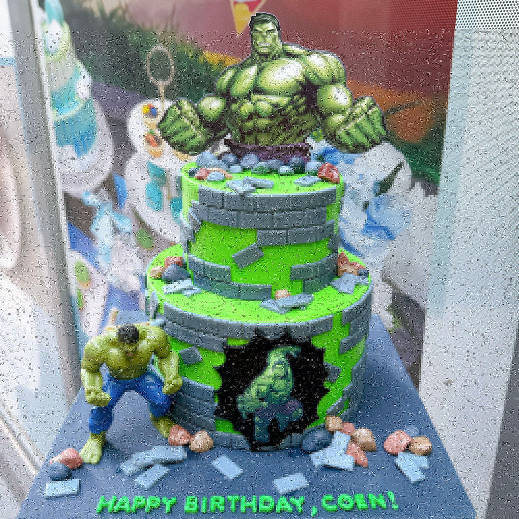 Hulk Smash Cake
