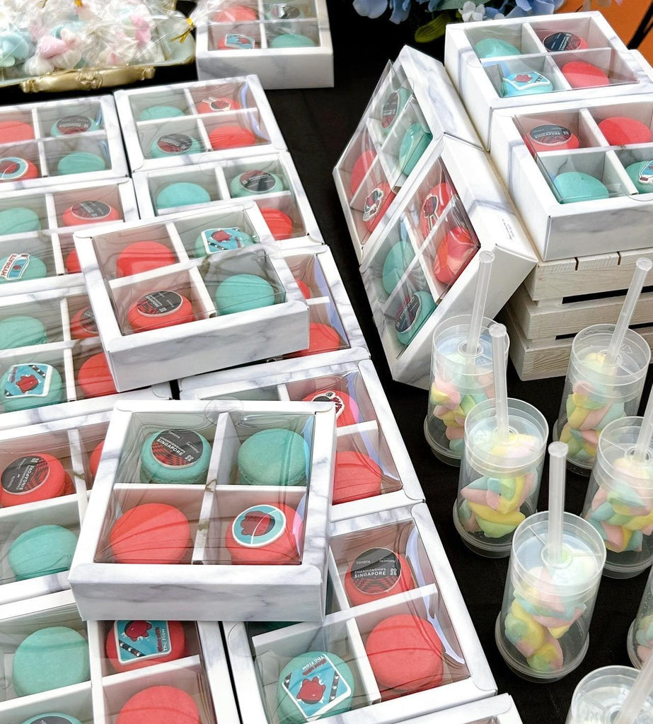Macaron Favor gifting box of 4