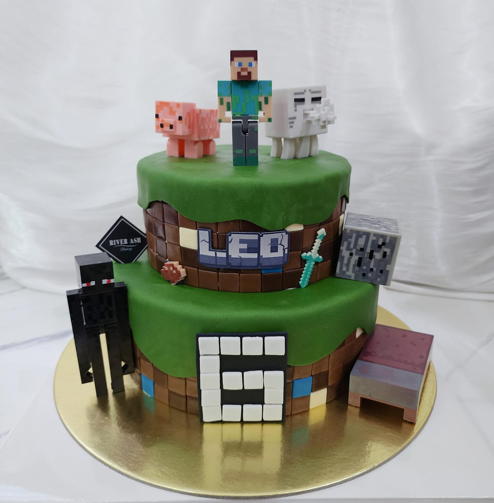 Minecraft Handcrafted Cake