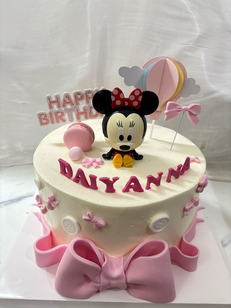 Mini Mouse with Ribbon Cake