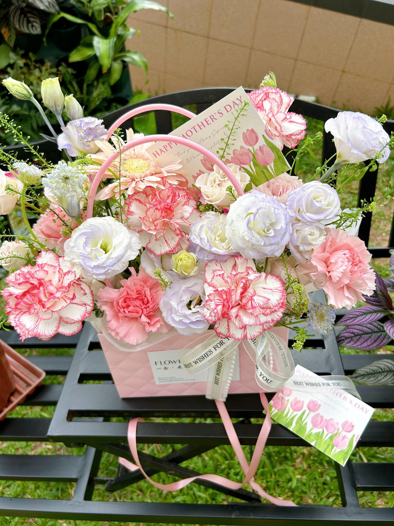 Mother's Day Cupcake and Flower Bouquet Bundle