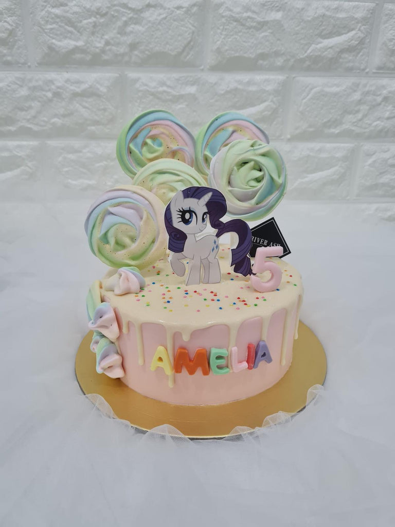 Pony Meringue Lollipop Cake