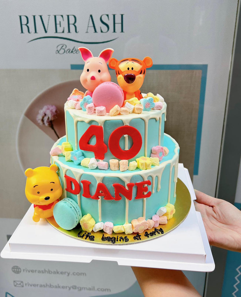 Pooh and Friends Cake