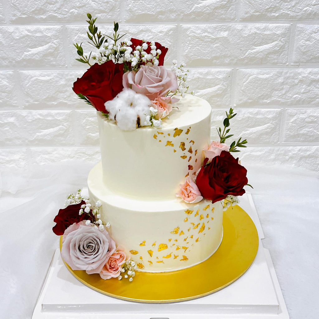 Rustic Romance Floral Cake