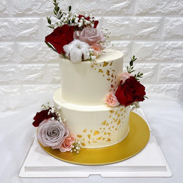 Rustic Romance Floral Cake