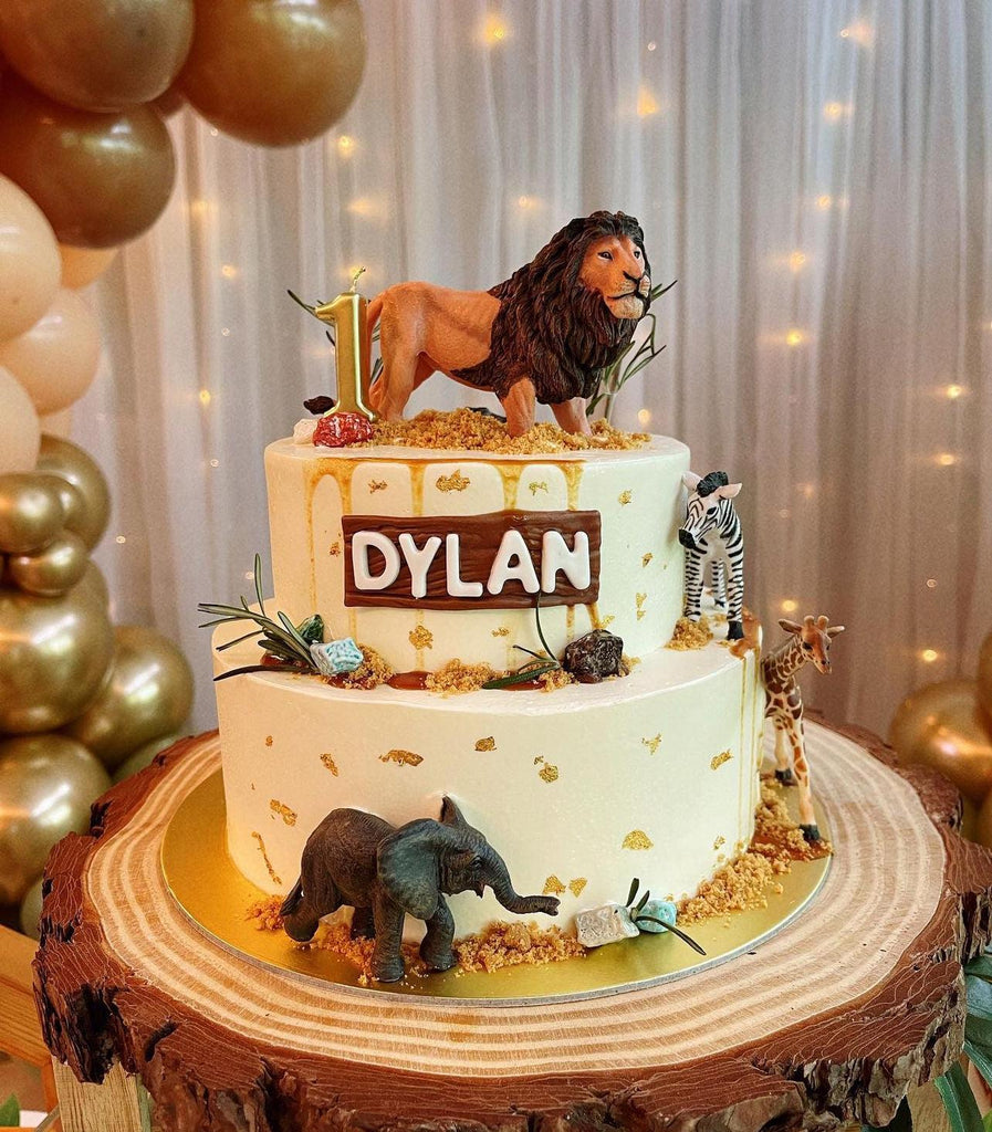 Rustic Safari Animals Cake