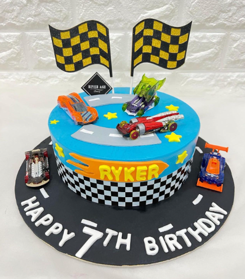 Hot Wheels Race Cake with Cars