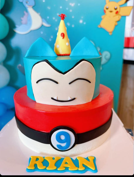 Snorlax Face Pokeball Cake