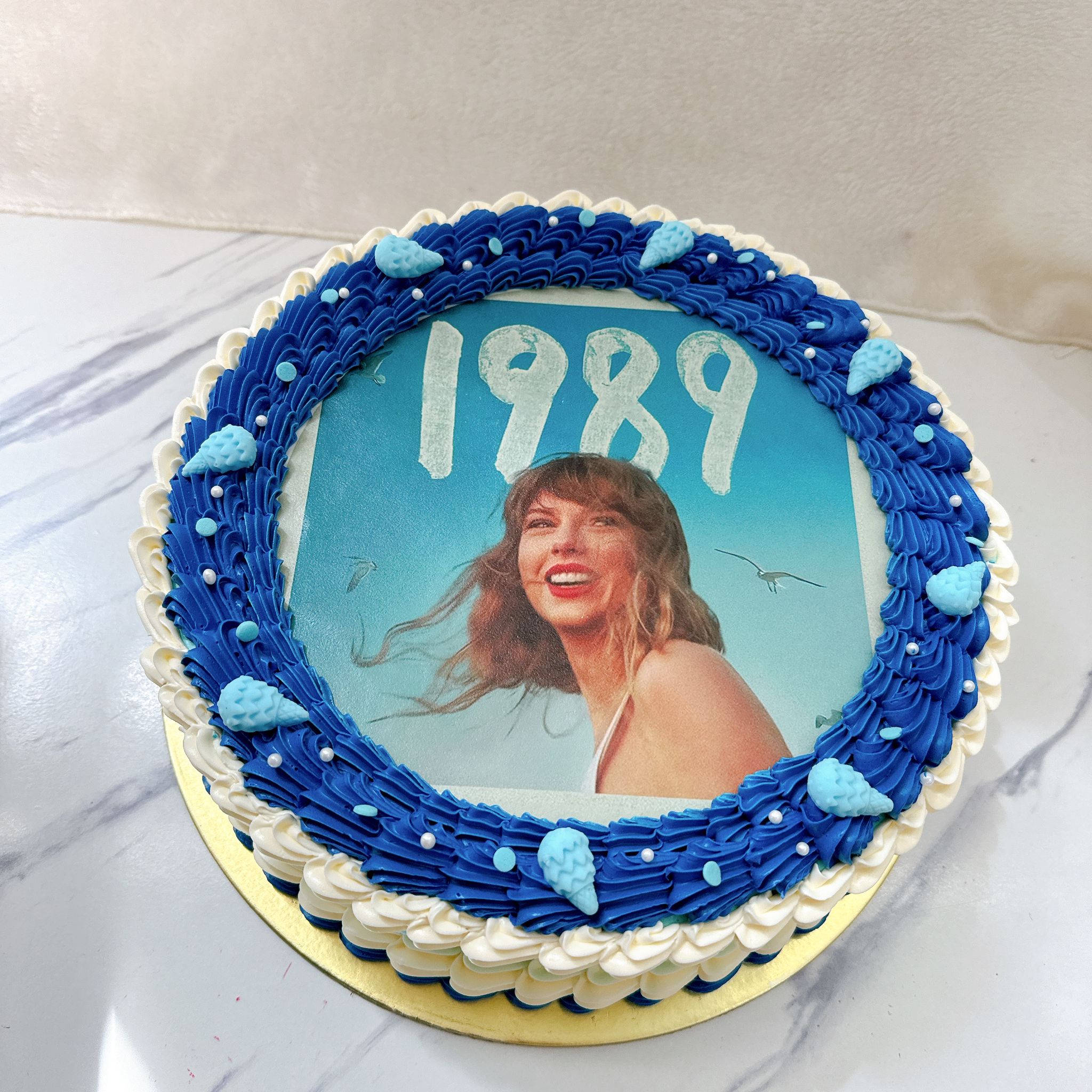 Reputation Cake Taylor Swift Cake Ideas