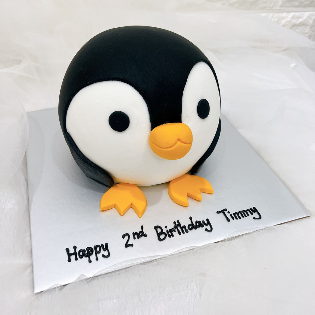 3D Penguin Cake