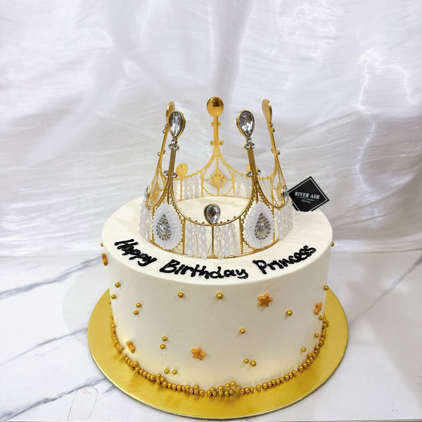 White and Gold Royalty Crown Cake