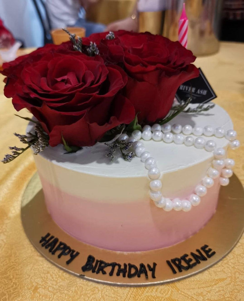 Pearl Rose Cake