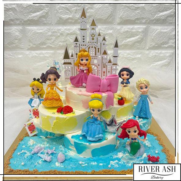 Princesses Wonderland Cake