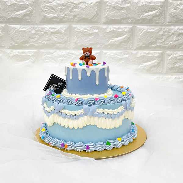 Vintage style with mini tier Cake