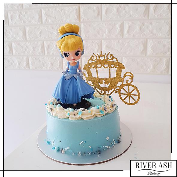 Blue Princess Cake (Same Day)