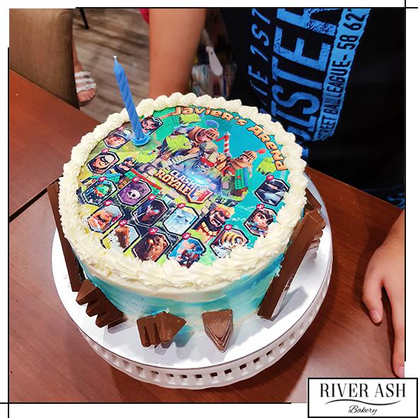 Clash Royale Gamers Cake
