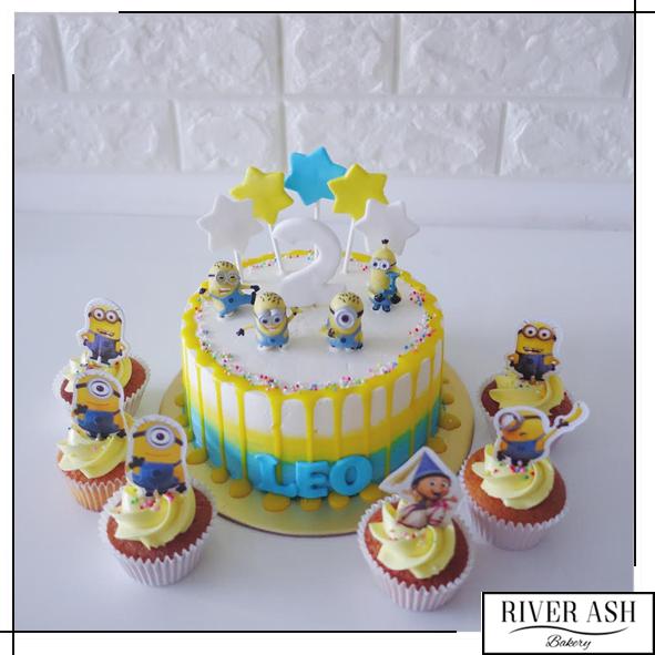 Minions Drip Cake+Cupcake Bundle
