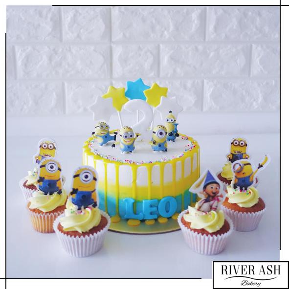 Minions Cake Decorations | Despicable Me Cake Decorations | Toppers
