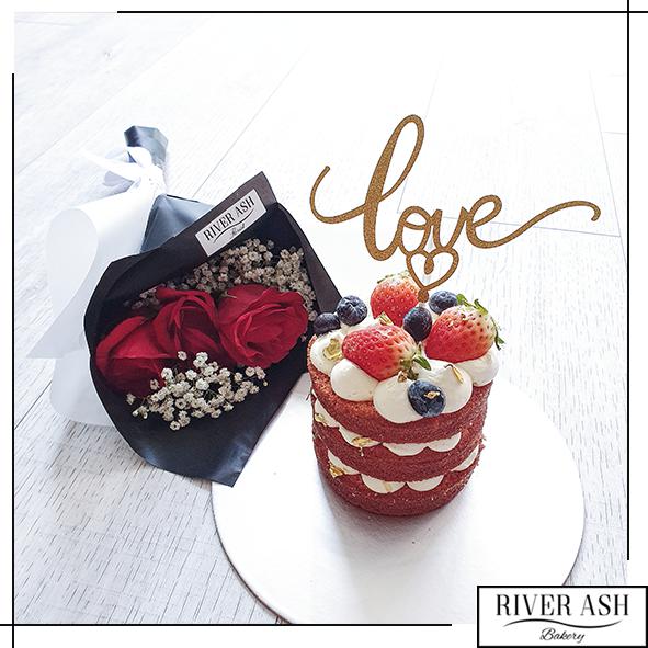 Valentine Special (4" Cake + Roses Bouquet)